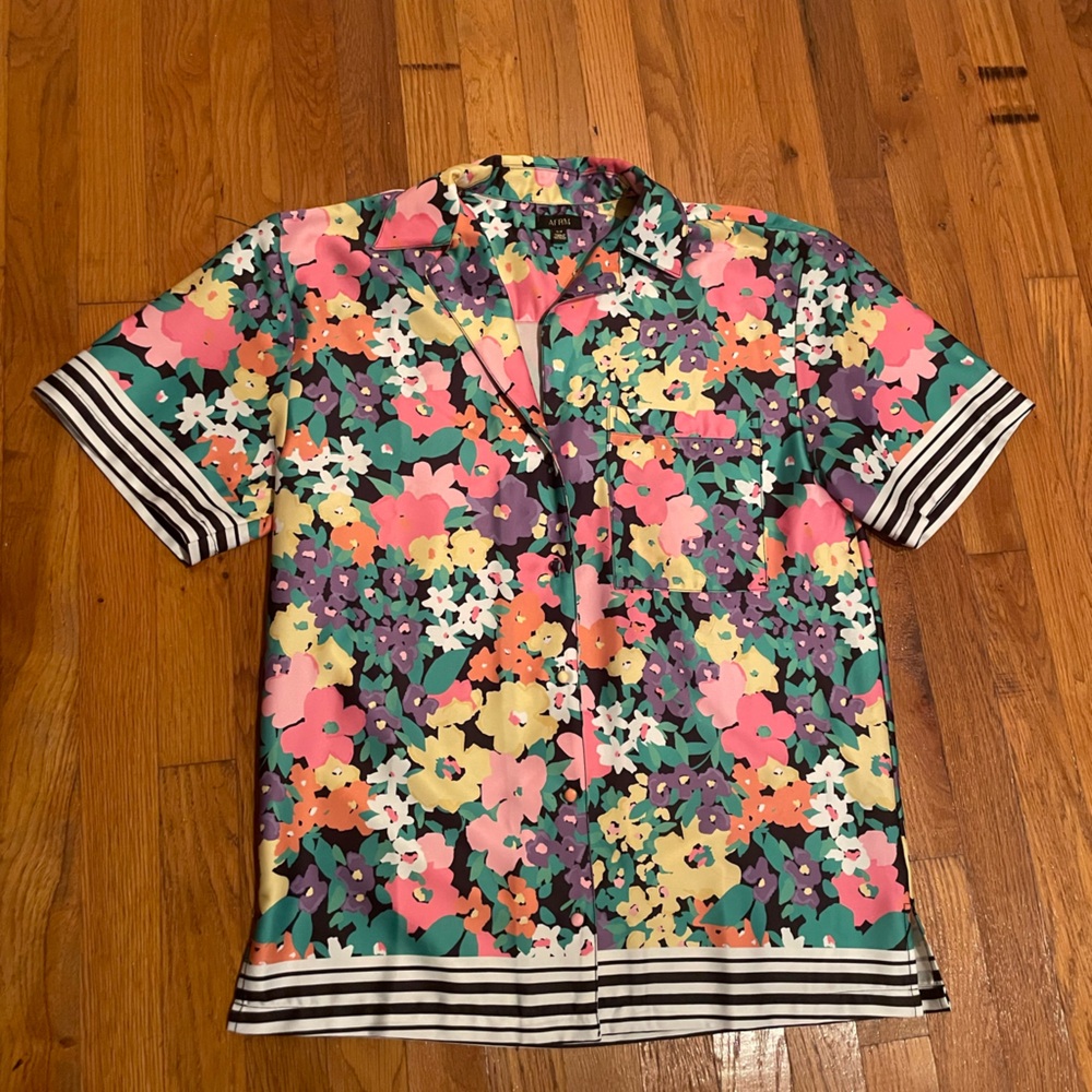 Floral Shirt with Striped Waistband